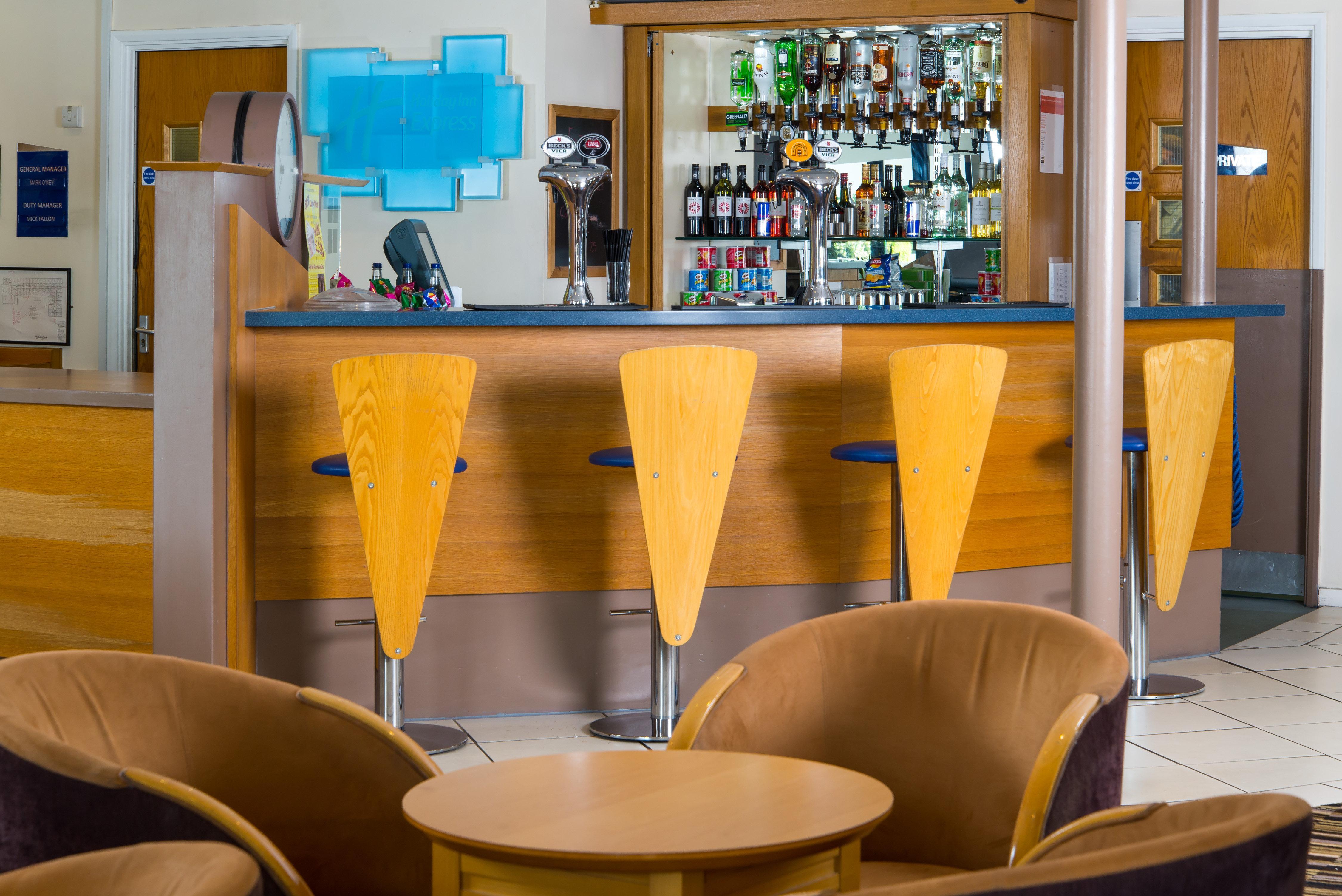 Holiday Inn Express Peterborough By Ihg Dış mekan fotoğraf
